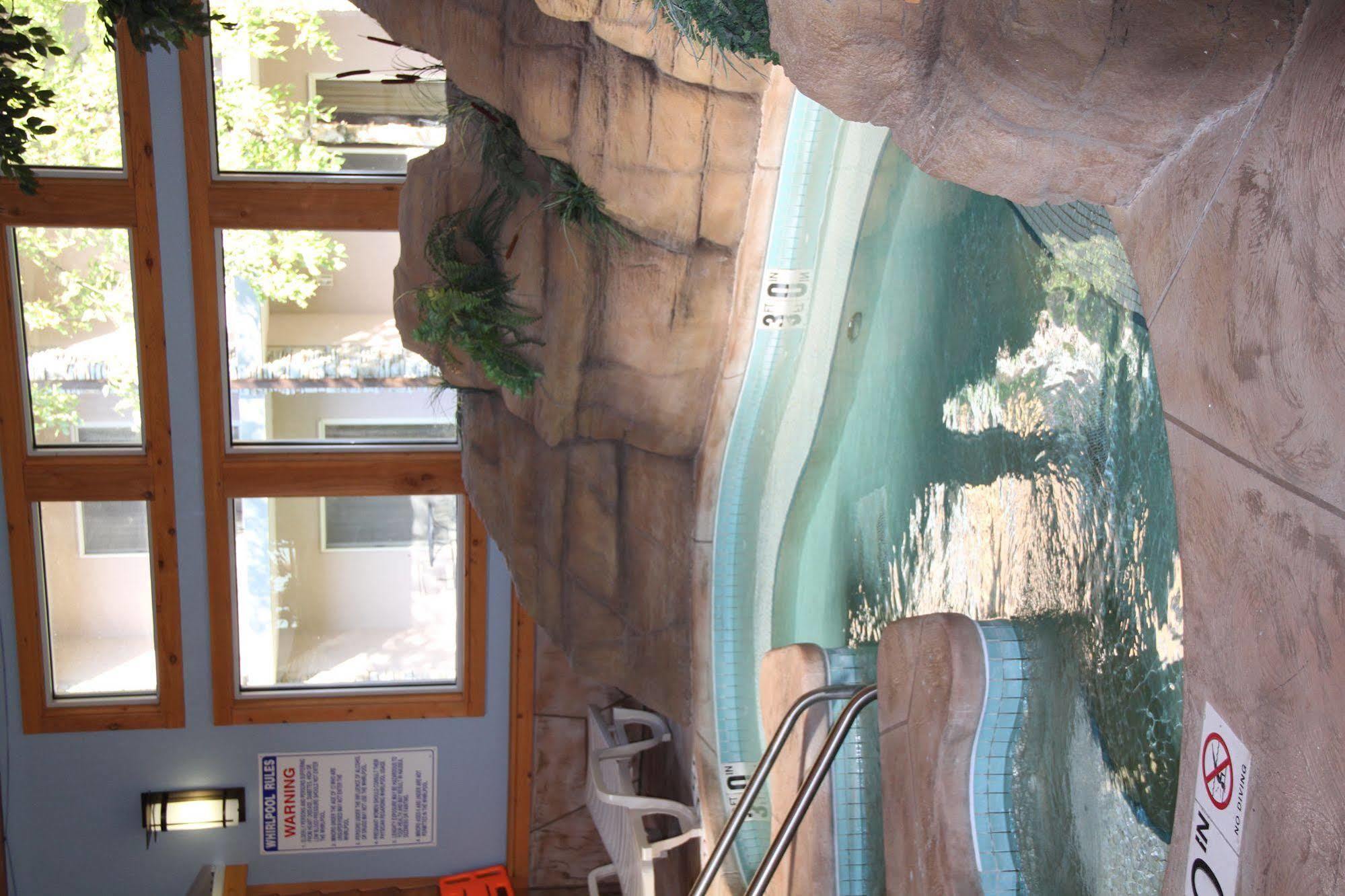Ho-Chunk Casino Hotel - Wisconsin Dells Baraboo Bagian luar foto