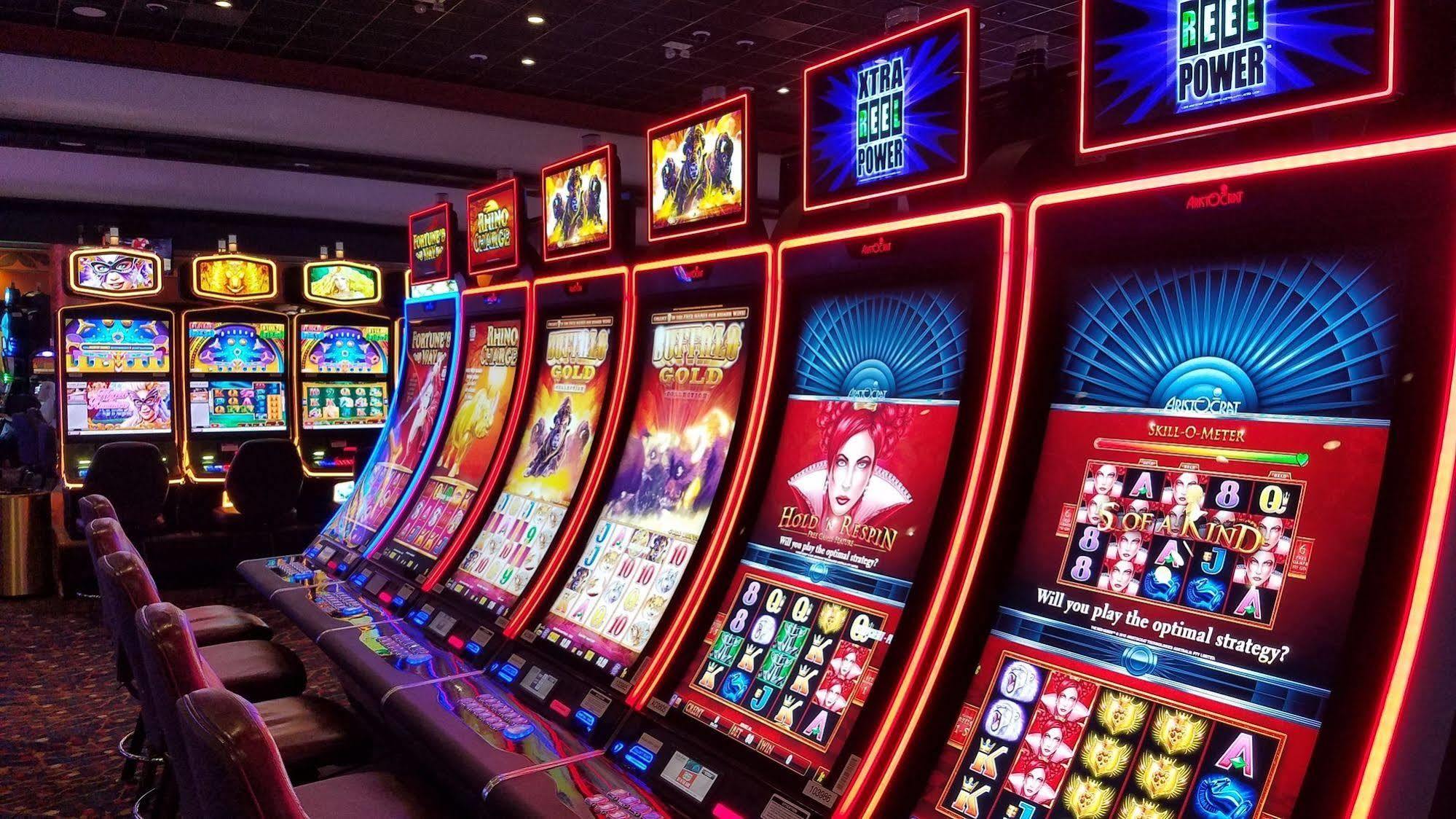 Ho-Chunk Casino Hotel - Wisconsin Dells Baraboo Bagian luar foto